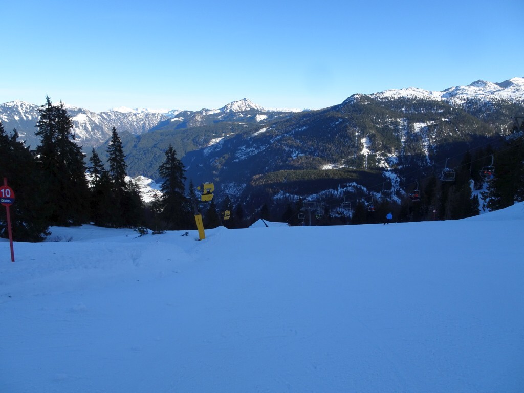 Schattige Törleckabfahrt (10), dafür recht pulvriger Schnee.