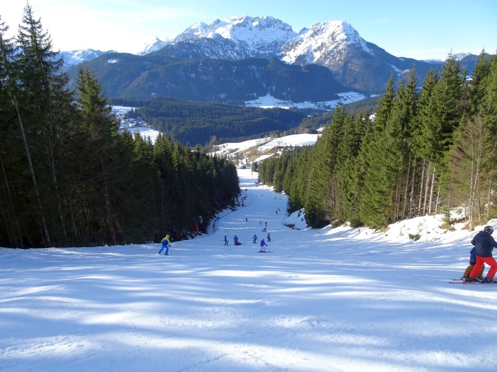 Der steilere Hang vor der Mittelstation fährt sich auch schnell ab. Ein kleiner Tragödienhang.