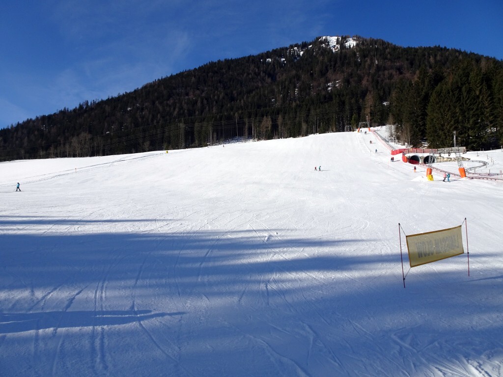 Blick auf die Piste Knabelleiten.