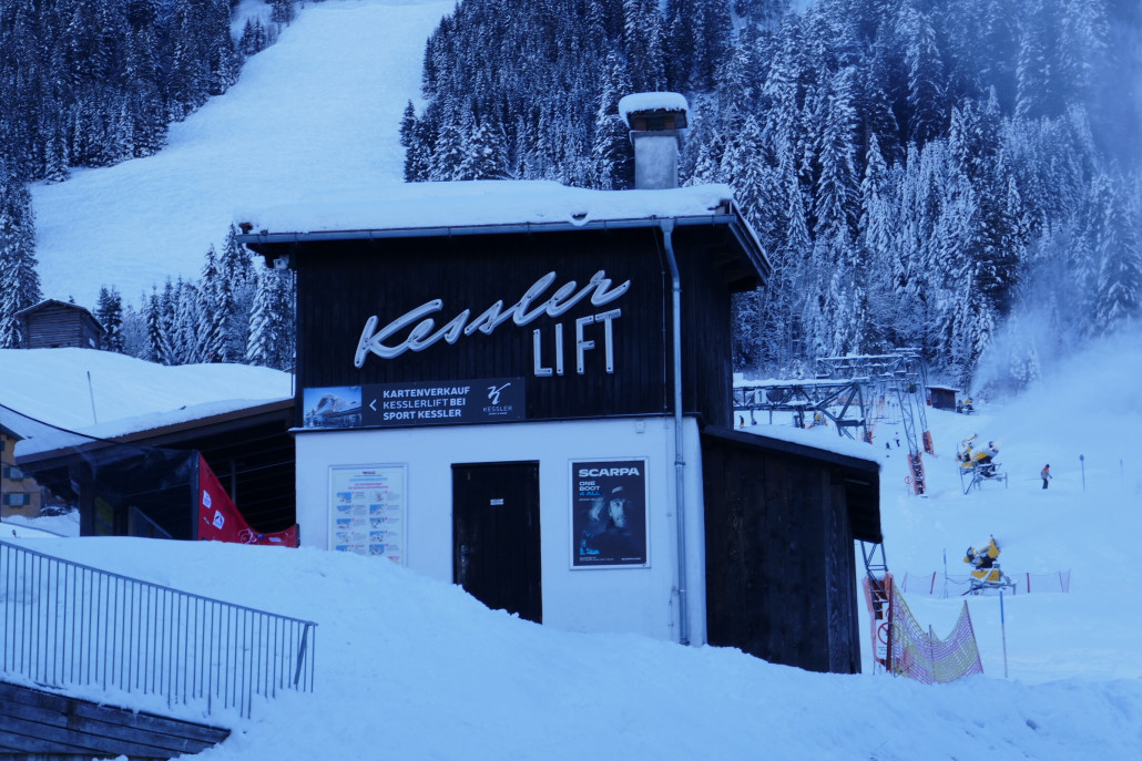Kessler-Lift in Riezlern: Toller Retro Schriftzug, der aber noch original ist