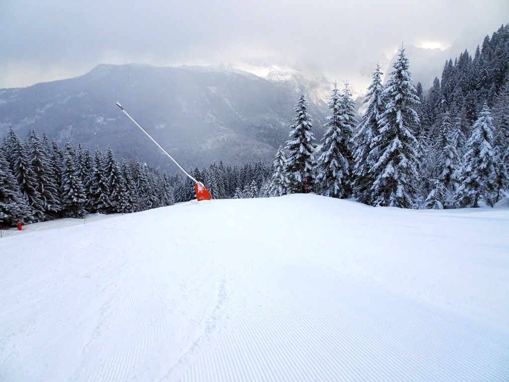 So schöne, frisch verschneite Landschaft.