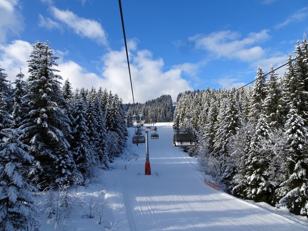 Kurz vor der Bergstation der 4er Sesselban Hornspitz 1.