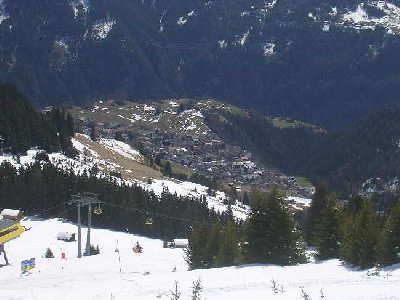 Serfaus gesehen vom Bergstation der Waldbahn.