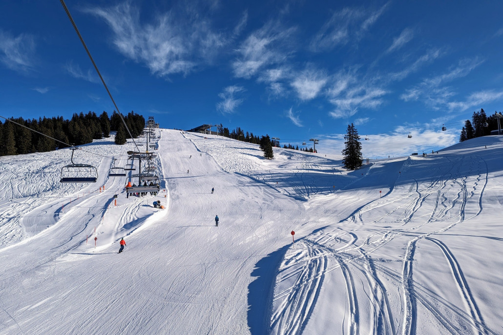Filbodenabfahrt mit Geschwindigkeitsmessstrecke