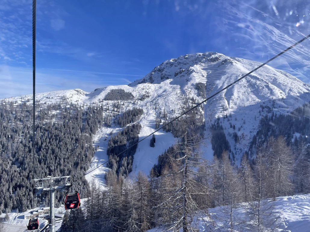 Blick aus dem Hoadl Richtung Birgitzköpfl