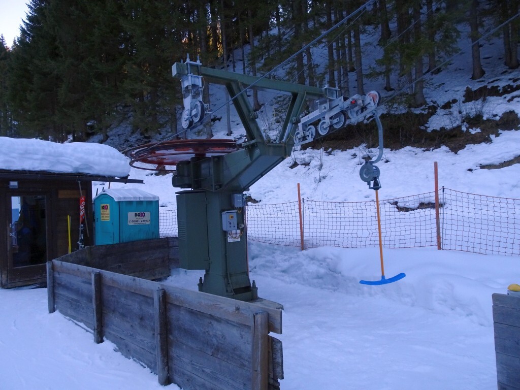Talstation Halsegglift.