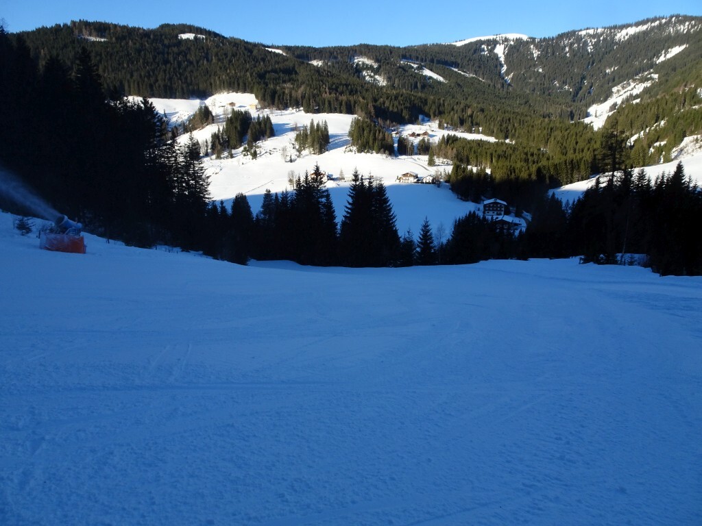 Schwaigalmpiste (5) – menschenleer.