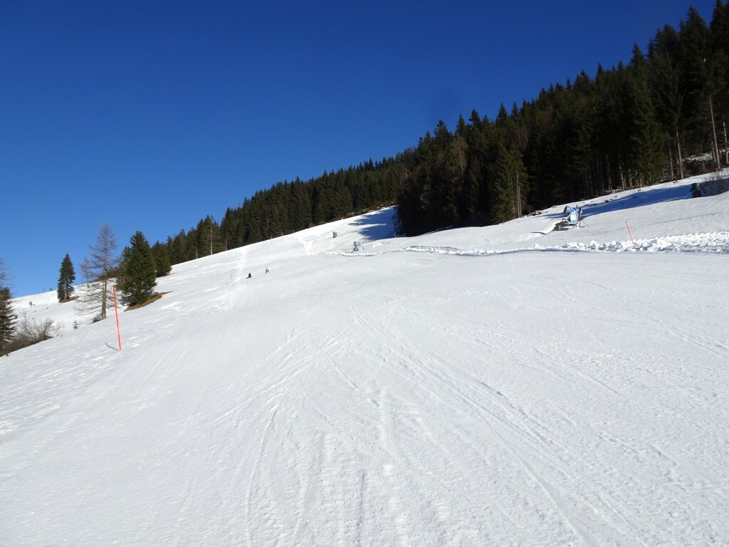 Diese Pistenvariante kommt in keinem Pistenplan vor. Auch top.