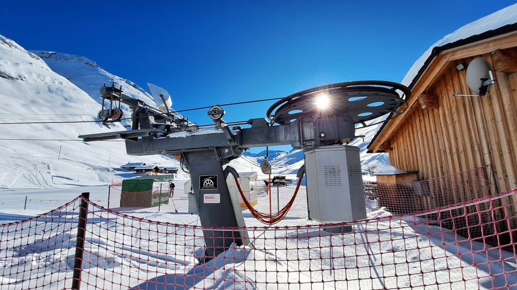 Dieser liegt bis fast 1600 in der Sonne