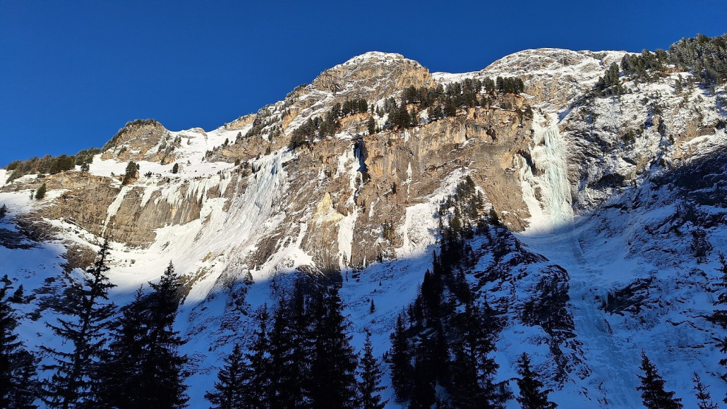 weitere gefrorene Wasserfälle