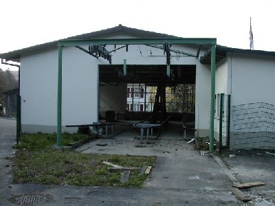 ein trauriger anblick! vor 6 tagen war hier noch bahnbetrieb!!