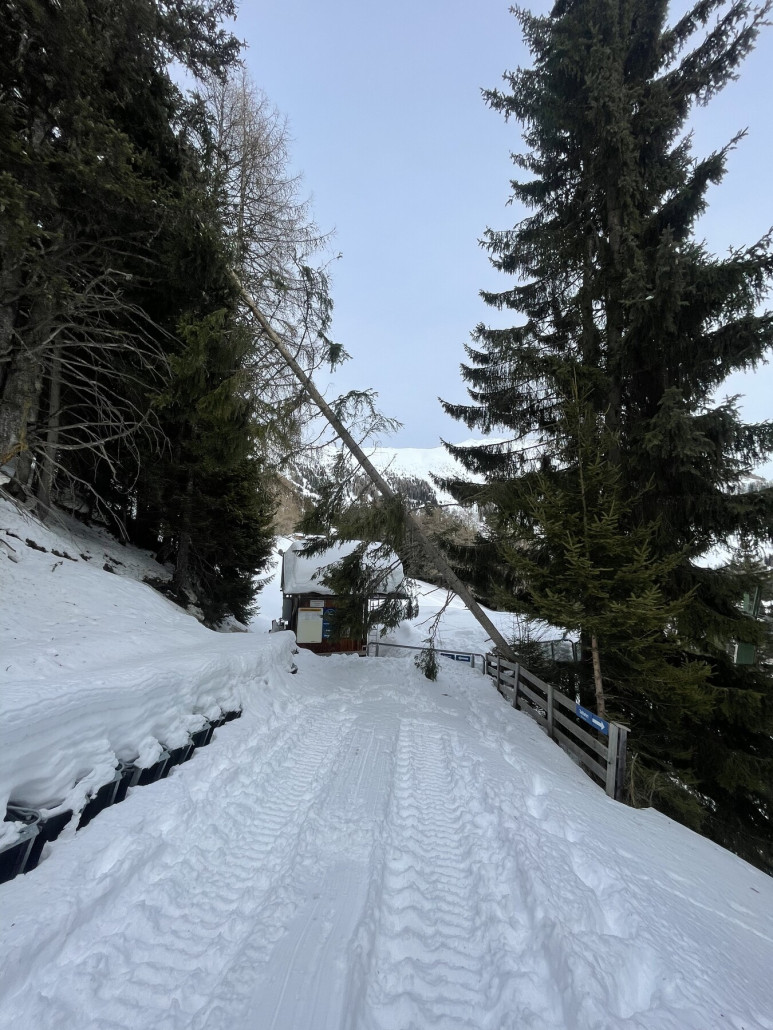 Zugang zur ehemaligen Mittelstation