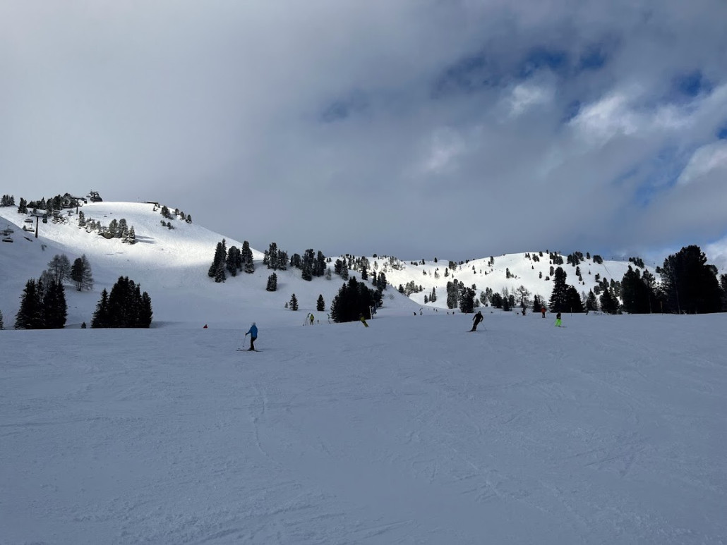 36 grwk up piste.jpg