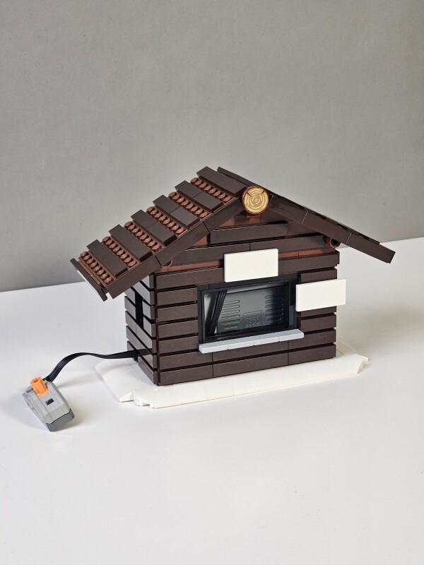 Lifthäusl neben der Talstation. Die weißen Schilder werden noch mit einem passenden Schriftzug bedruckt.