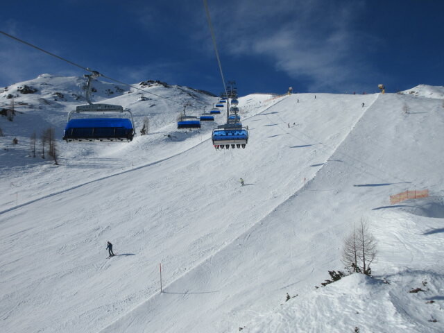 6-CLD-B Rudnigsattel, darunter die Sattelabfahrt