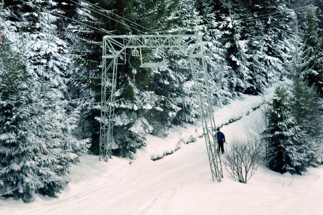 Im oberen Teil, glaub Stütze 10