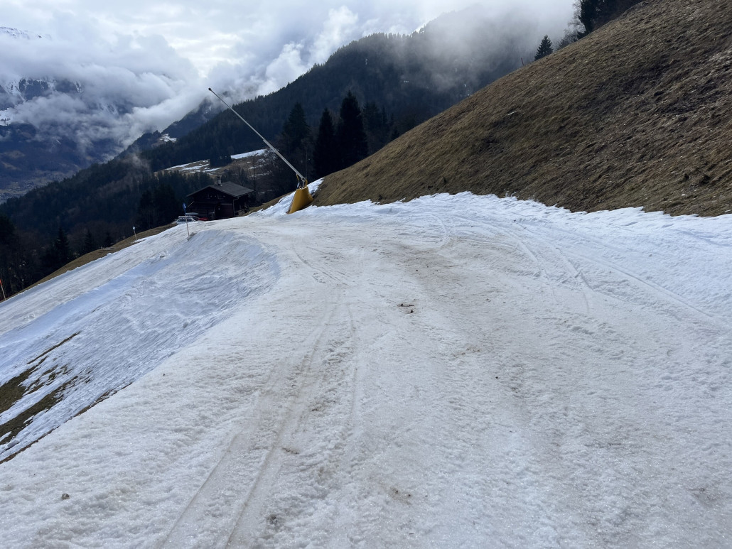 Präpariert wird dieses Stück glaub ich schon nicht mehr - sah bei der Bergfahrt um neun schon wild aus