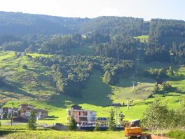 Isskogelbahn Talstation und Trasse mit Seil