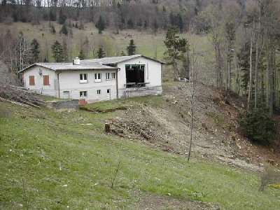 die bergstation steht noch, im gegensatz zur talstation.