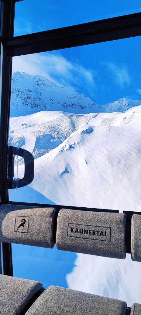 Blick aus der Weisssejochbahn