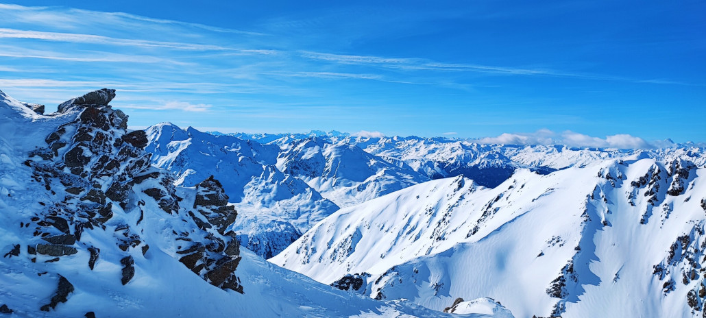 Blick nach Südtirol und Schweiz