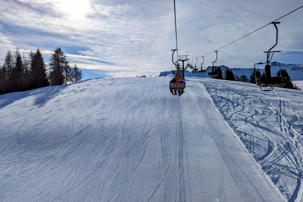Piste am Steger Delai (der Lift müsste dringend ersetzt werden, genau wie der Sanon)