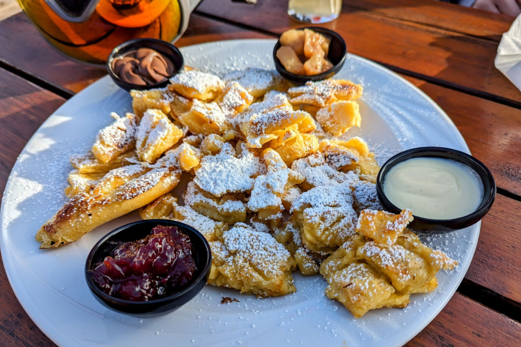 Kaiserschmarrn auf der Cuca-Hütte