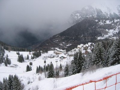 Die 12-EUB Poutran 1 und Oz-en-Oisans. Unten sieht man schön die Schneefallgrenze.