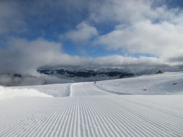 Pass Thurn Direktabfahrt, im Hintergrund der 8-CLD Hartkaser