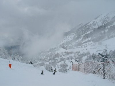 Talabfahrt &amp;quot;Vaujaniate&amp;quot; nach Villette. Typisch: Fangnetze, schmal und Beschneiungslanze