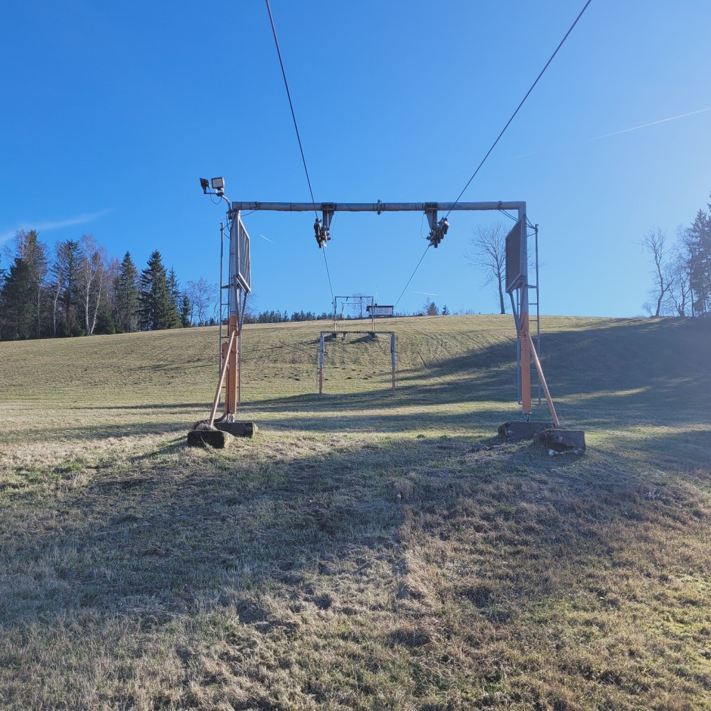 Lifttrasse bergwärts