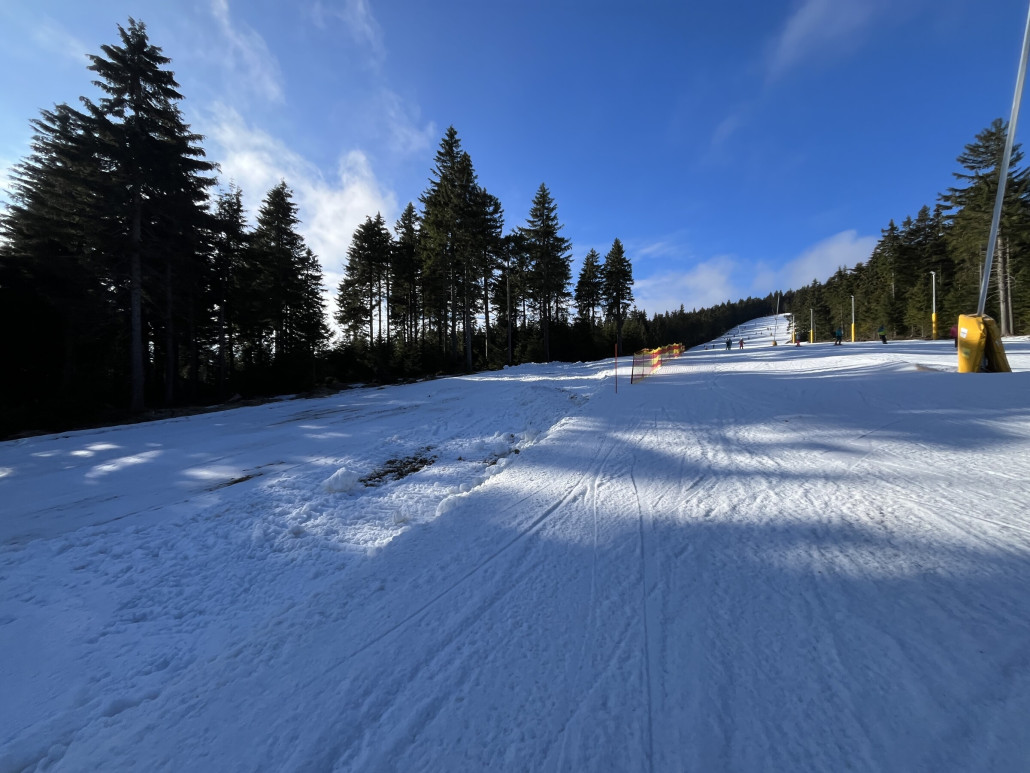 Etwa 25% an Breite fehlt im Mittelteil nach dem Flachstück...