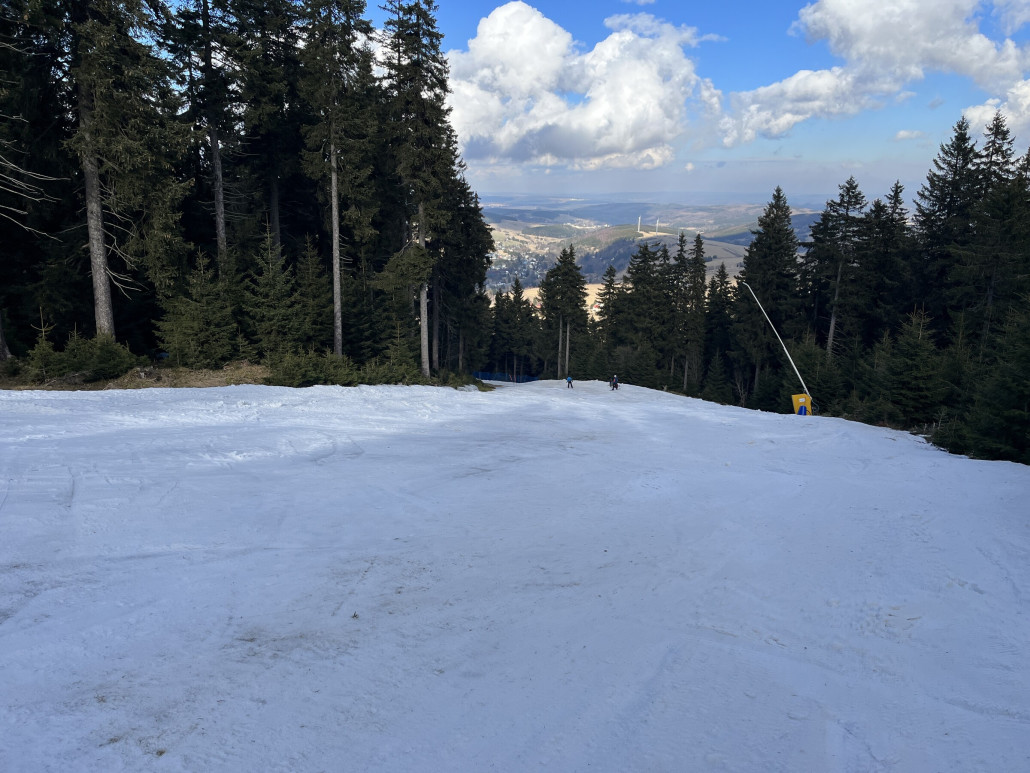 Mit jedem Meter talwärts dann zeigten sich mehr dünne Stellen...