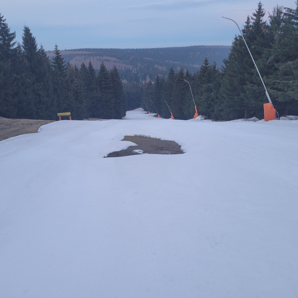 Nähe der Kreuzung mit der Rodelstrecke