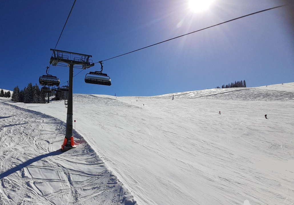 Aualm: hart, ähnlich Keat