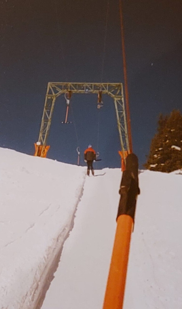 Stütze 7  - bei schlechten Bedingungen musste man hier bereits aussteigen und konnte nach rechts die Bergstation der Pendelbahn bequem erreichen.