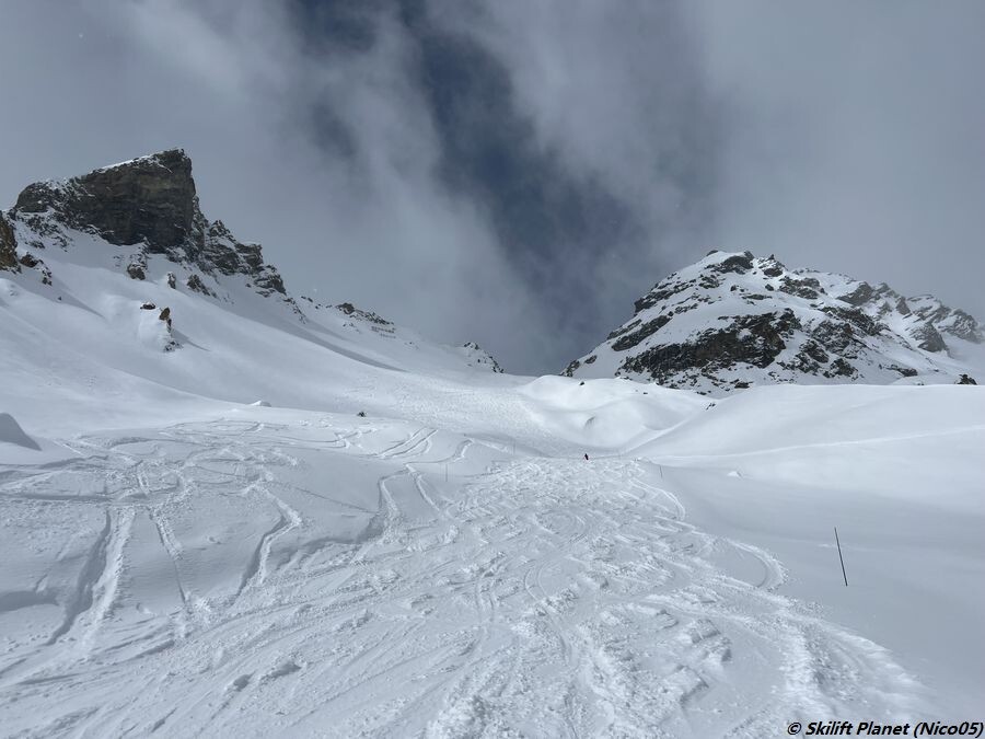 Schwarze Piste Le Col
