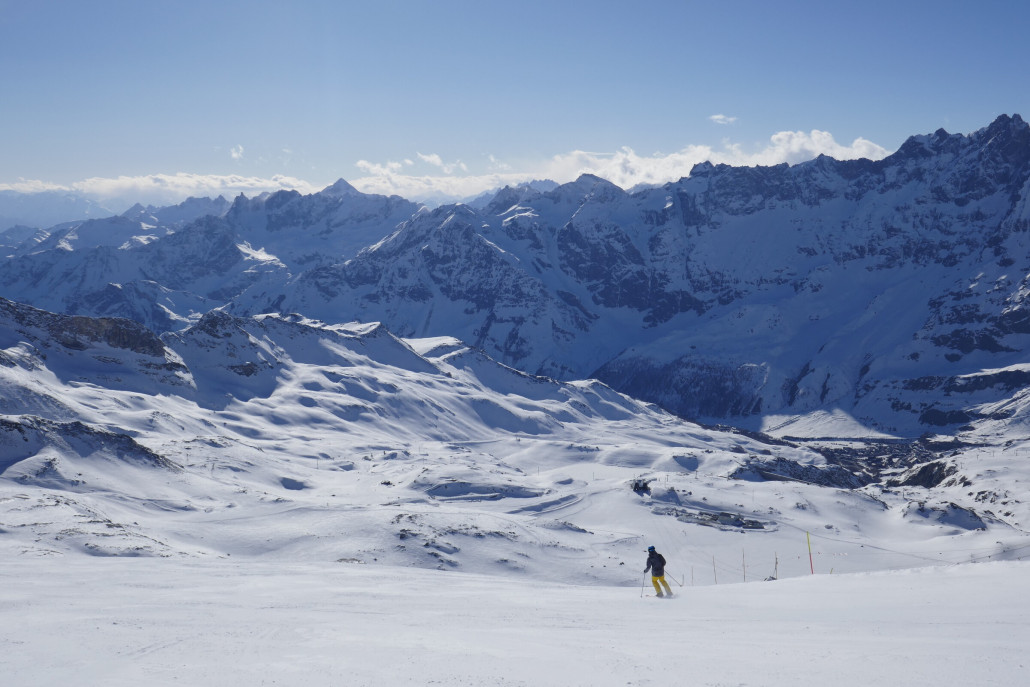 Ventina. Einfach nur genial.... Gletscher, Schnee, Piste, Aussicht, Sonne. Alles perfekt.