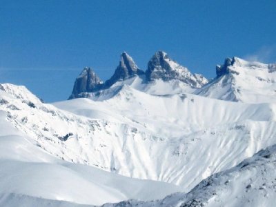 Drei Zinnen in Frankreich? Les Aiguilles d´Arves! Sieht man vom Cime de Caron übrigens auch sehr schön.