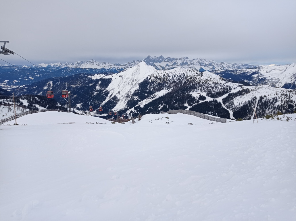 Vom Gamskogel nehmen wir auch alle Abfahrtsvarianten unter die Latten.