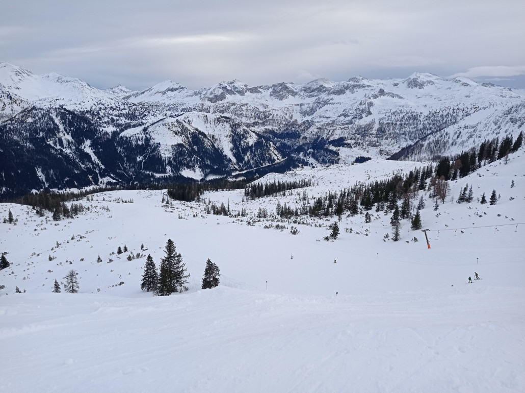 Zum Abschluss geht es dann noch ins Tauernkar - gelungener erster Skitag.