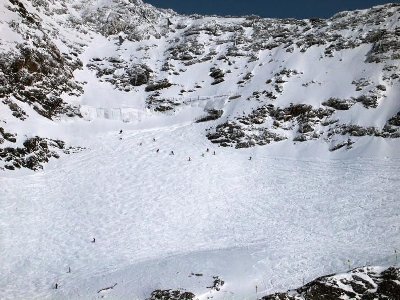 Zoom zum Tunnel-Portal und zum Startsteilhang der &amp;quot;Tunnel&amp;quot;