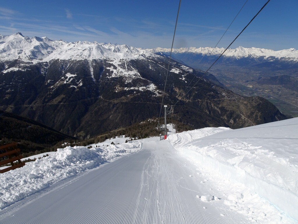 Illhorntrasse nach dem Steilstück: Blick zurück. Die Steilheit muss man sich denken.