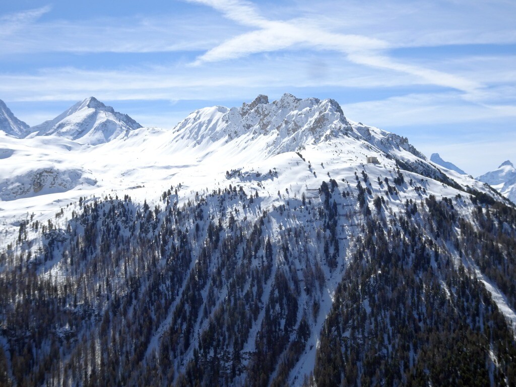 Blick zum Hotel Weisshorn, wo wir im Sommer genächtigt haben <3.