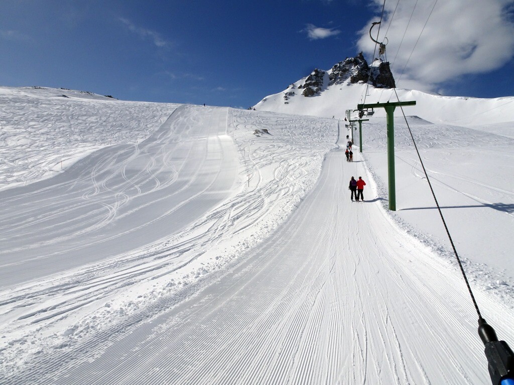 In besagtem Lift mit der schwarzen Couloirs superieure.