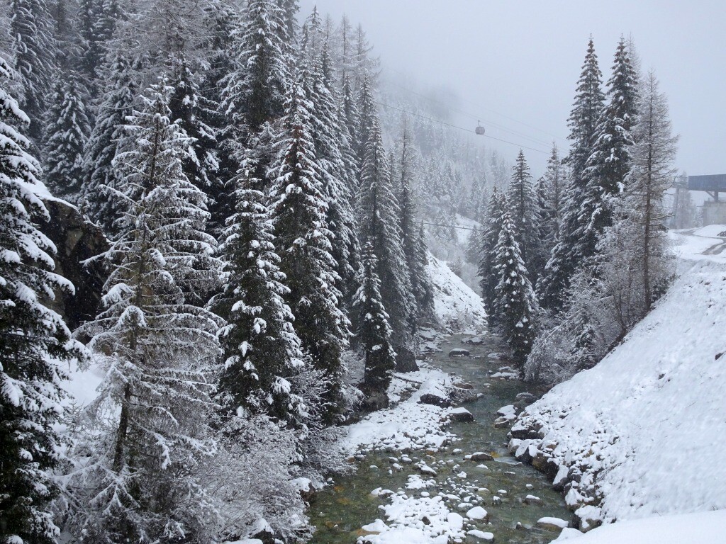 Wieder in Zinal: Winterlandschaft im Frühjahr.