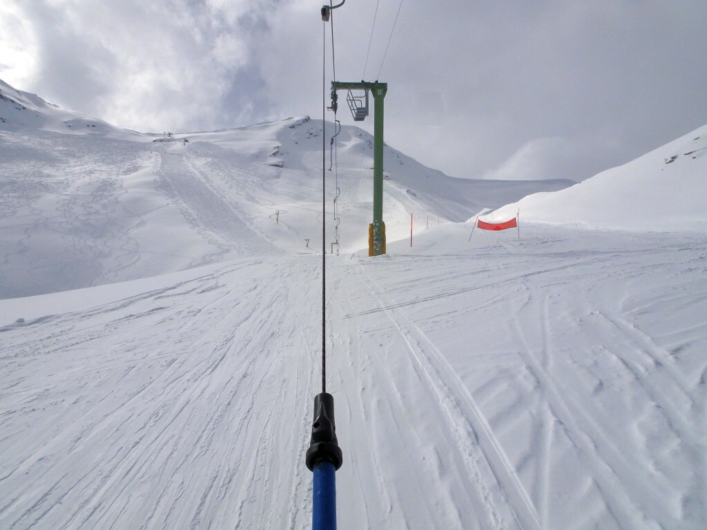 Obere Hälfte Skilift Combe Durand mit der Pistenkreuzung Crête du Barthelemy.