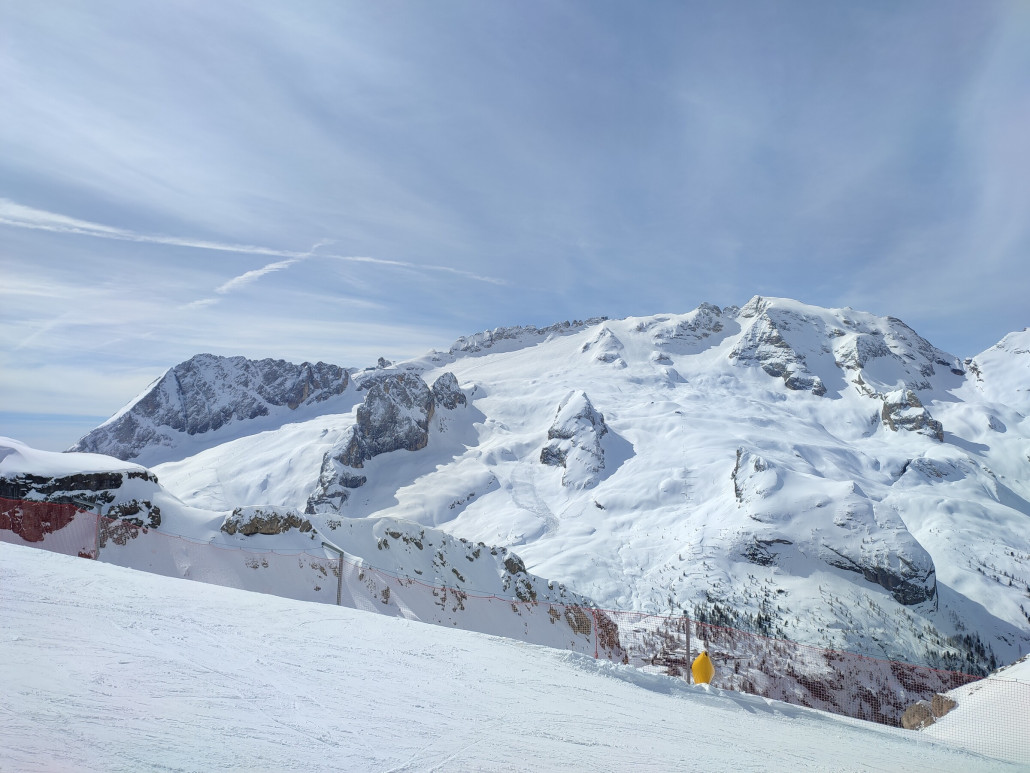 Marmolada von Porta Vescovo Bergstation