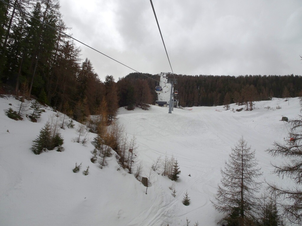 Vor der Mittelstation auf Sigeroulaz.
