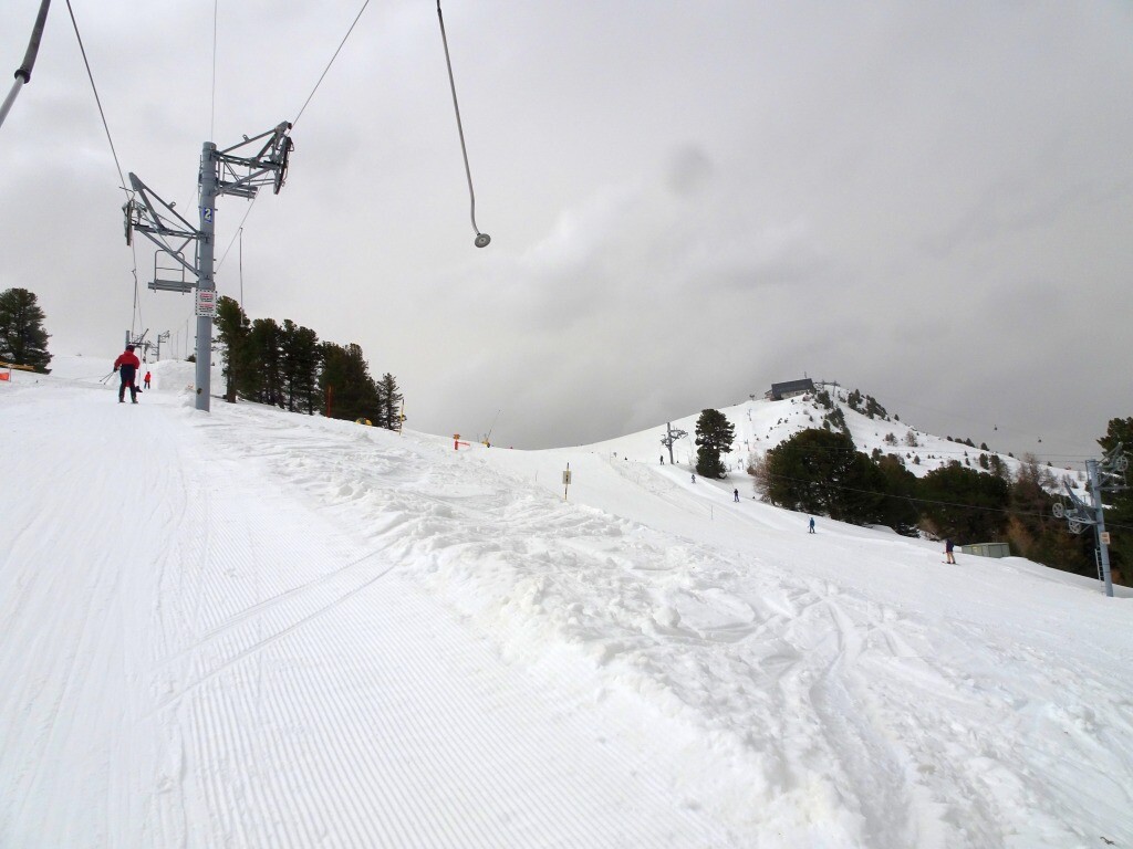 Wieder im Skilift Mont Major. Rechts oben der Crêt-du-Midi.